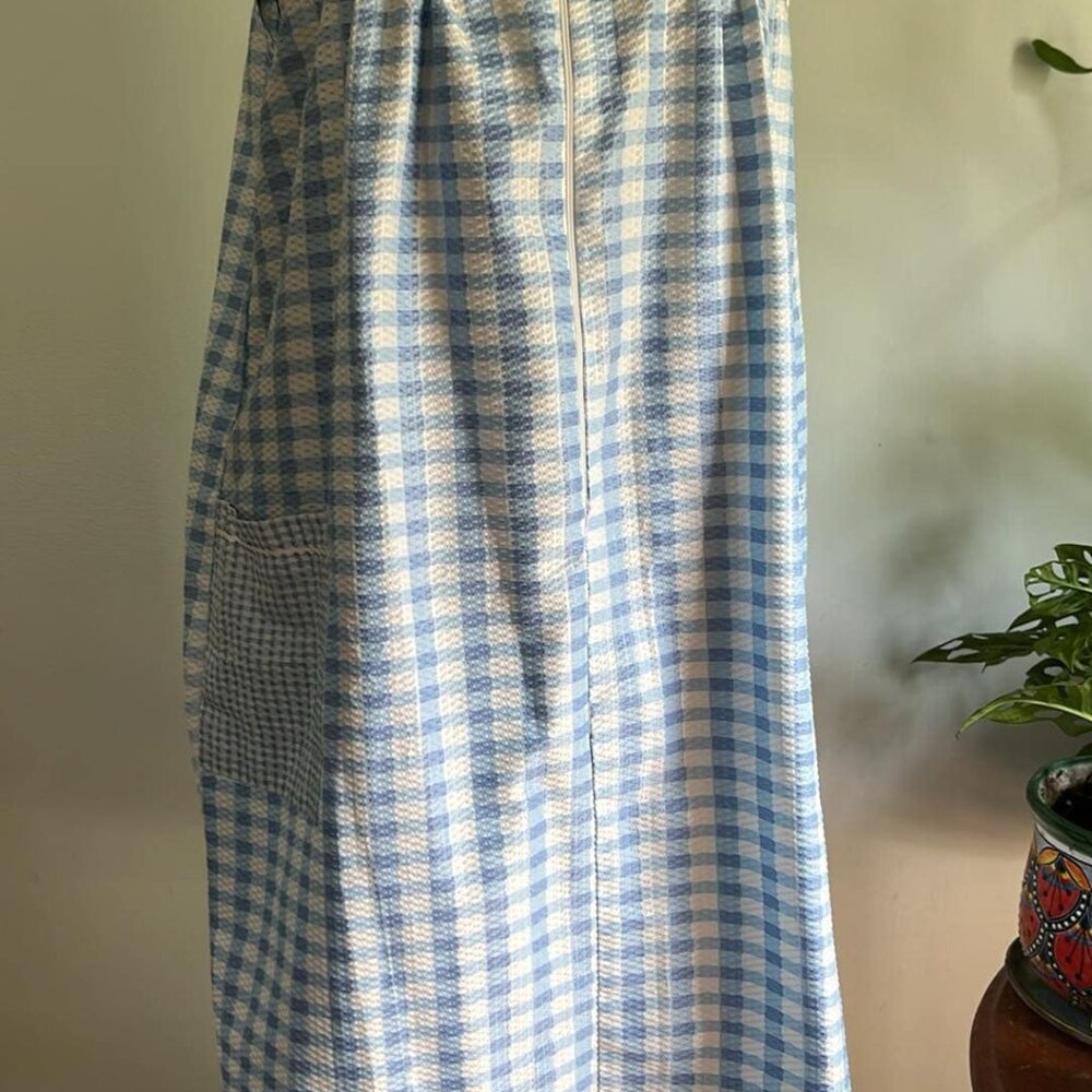 Vintage Tati Fashion Seersucker SZ LGHouse Gown 70s 1/2 Zip Eclectic Granny Cool